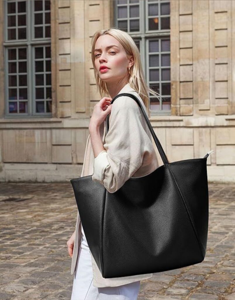 The Ultimate Guide to Trendy Handbags in 2025 IMG 20250822 122355 804x1024